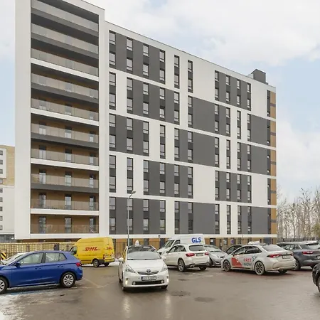 Bright, Cozy Close To The Airport By Renters Apartment Warsaw