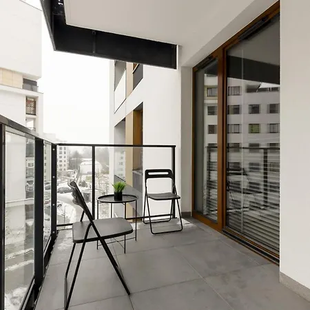 Bright, Cozy Close To The Airport By Renters * Warsaw